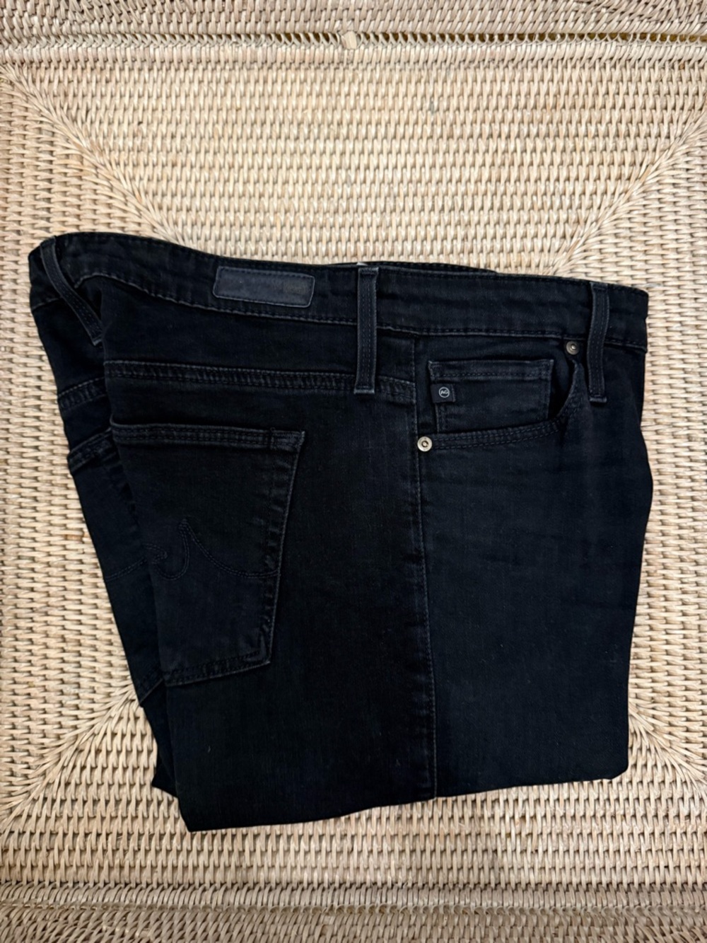AG The Farrah Skinny (Sz 28)